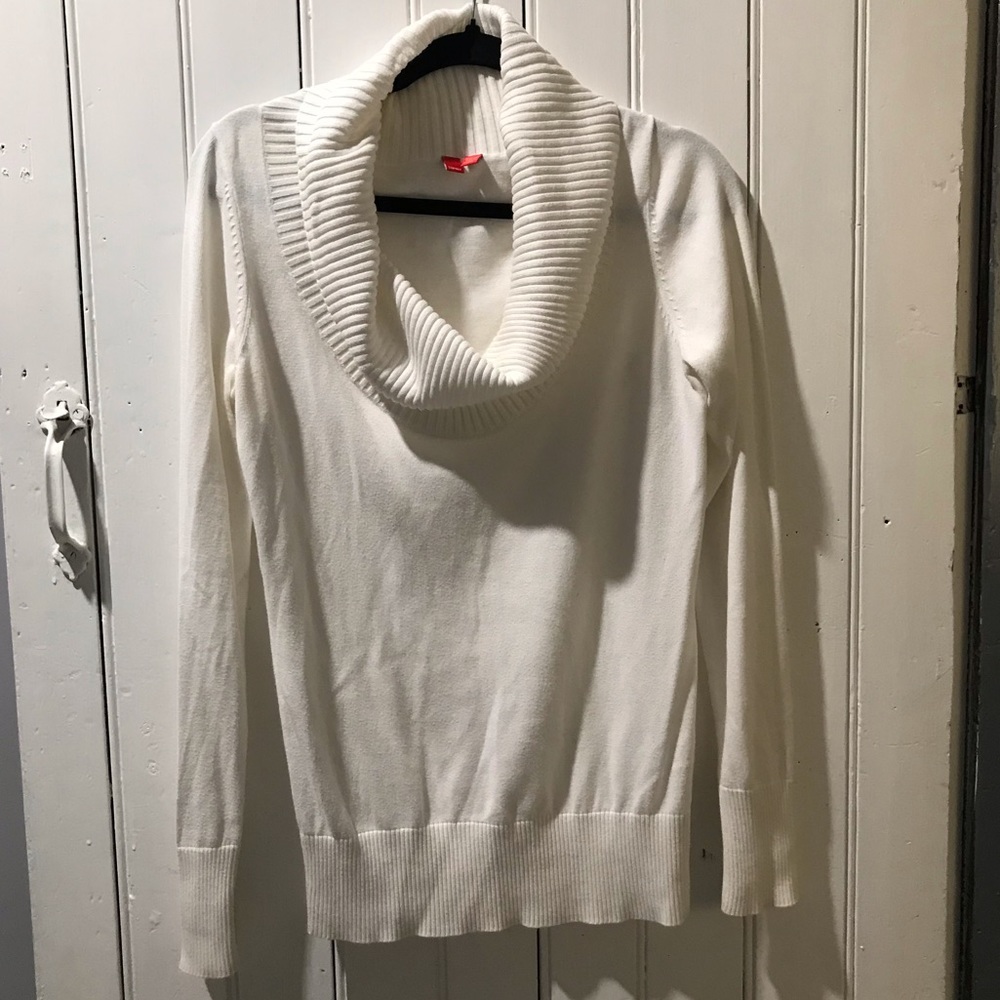 White 100% Cotton Sweater